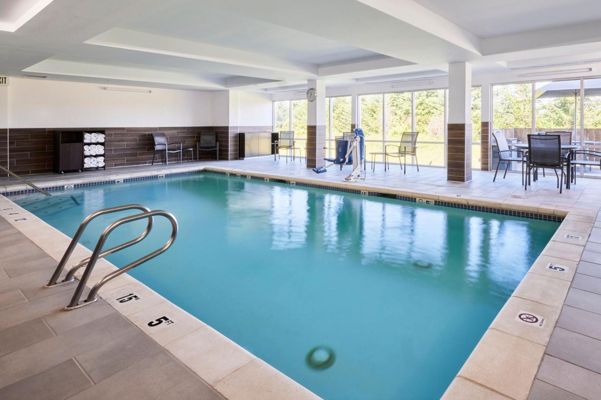 Fairfield Inn & Suites Burlington Luaran gambar