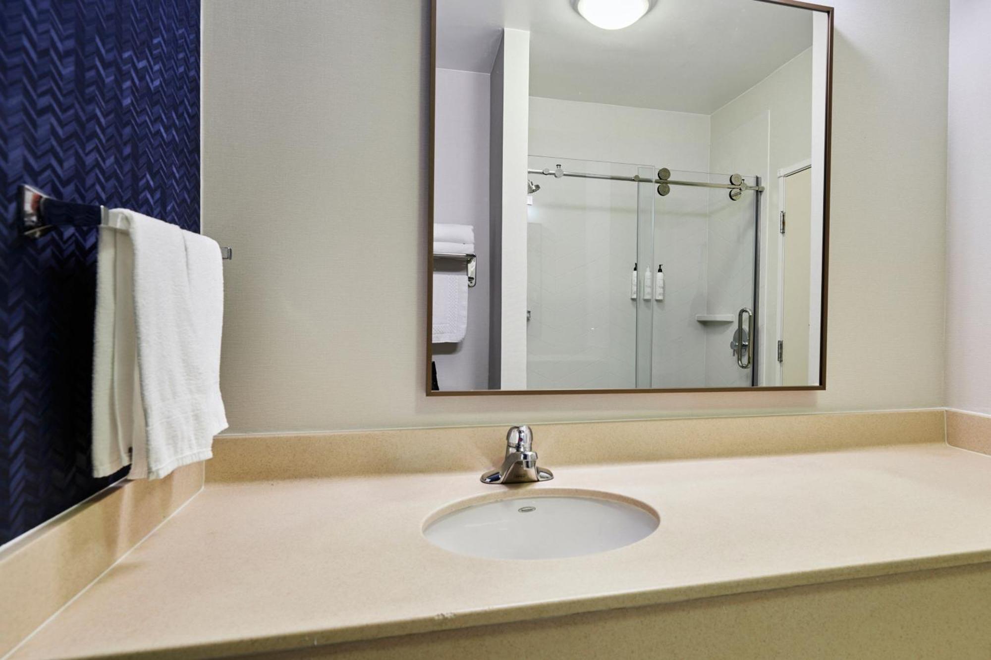 Fairfield Inn & Suites Burlington Luaran gambar