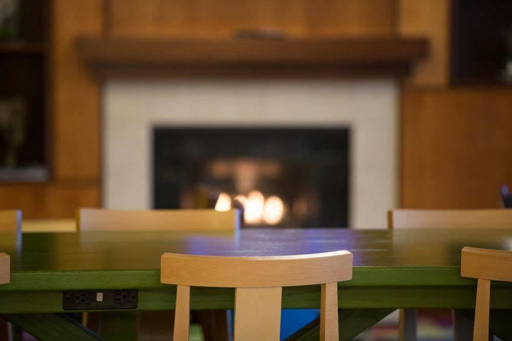 Fairfield Inn & Suites Burlington Luaran gambar
