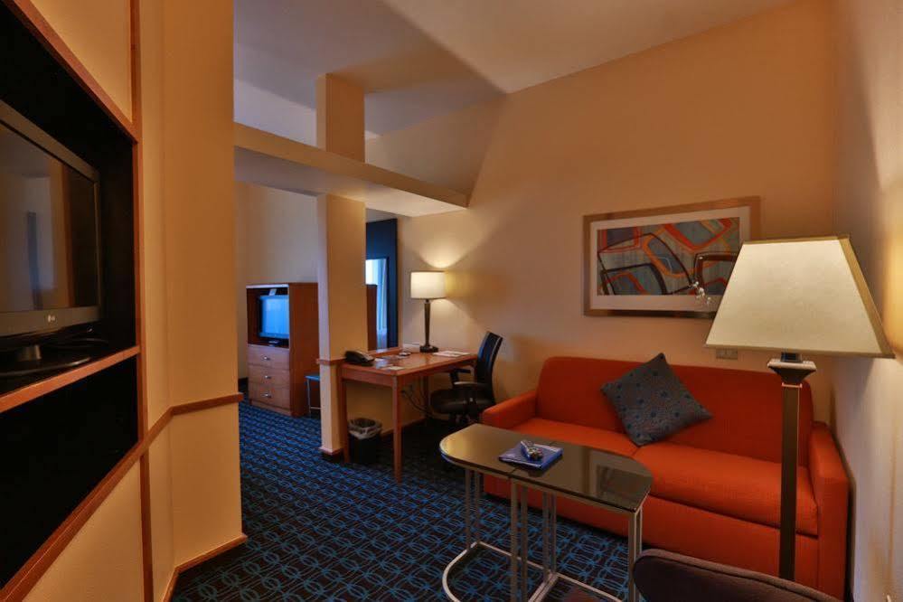 Fairfield Inn & Suites Burlington Luaran gambar