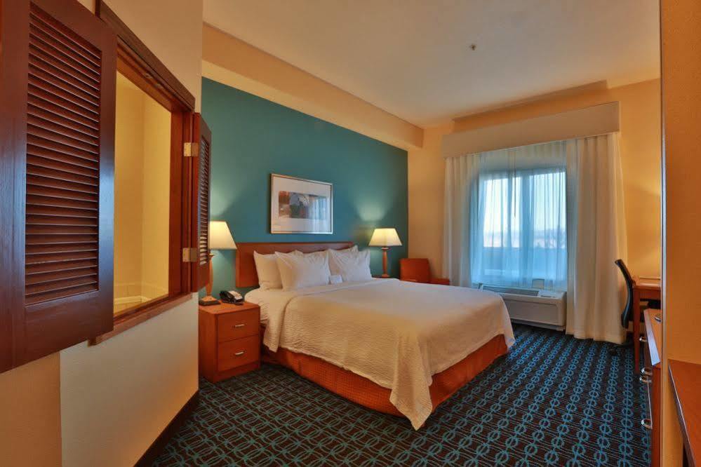 Fairfield Inn & Suites Burlington Luaran gambar