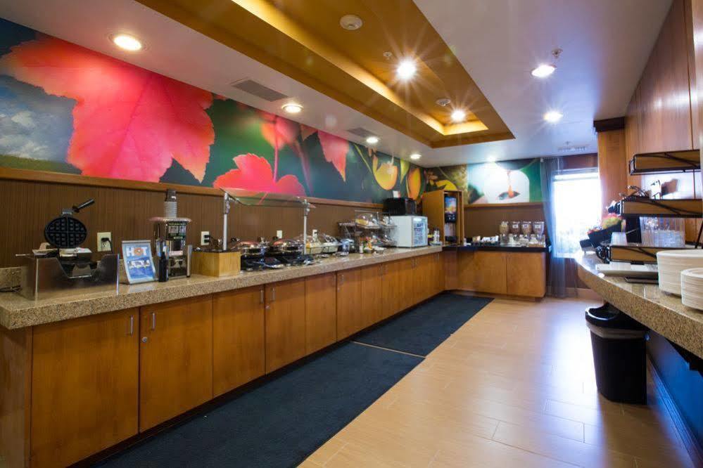 Fairfield Inn & Suites Burlington Luaran gambar